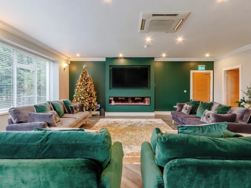 5 Schlafzimmer Unterkunft in Penicuik - Image 1