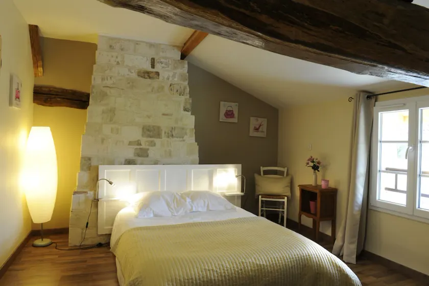 Charming, cocooning 4-person gîte with private terrace - Image 1
