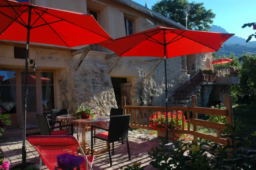 Charming cottage due south gates of Queyras, Ecrins and Embrun - Image 1