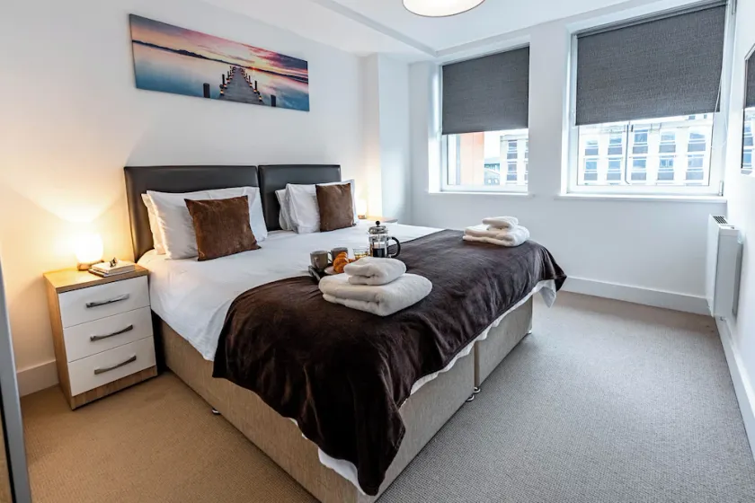Celador Apartments - Sussex House - Image 1