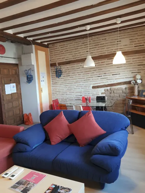 Toledo Flat  - Two Bedroom Apartment, Sleeps 6 - Image 1