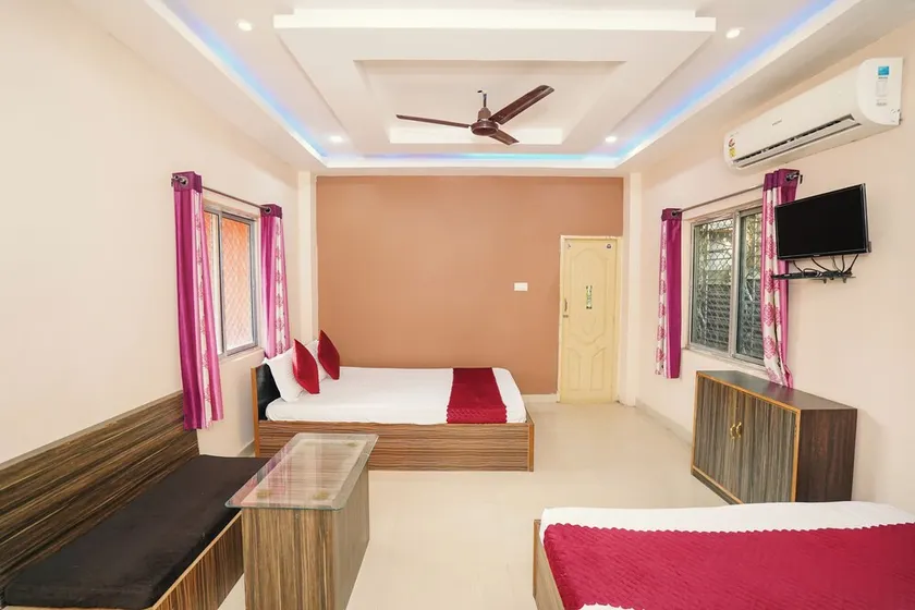 PURNI HOTEL  - Image 1