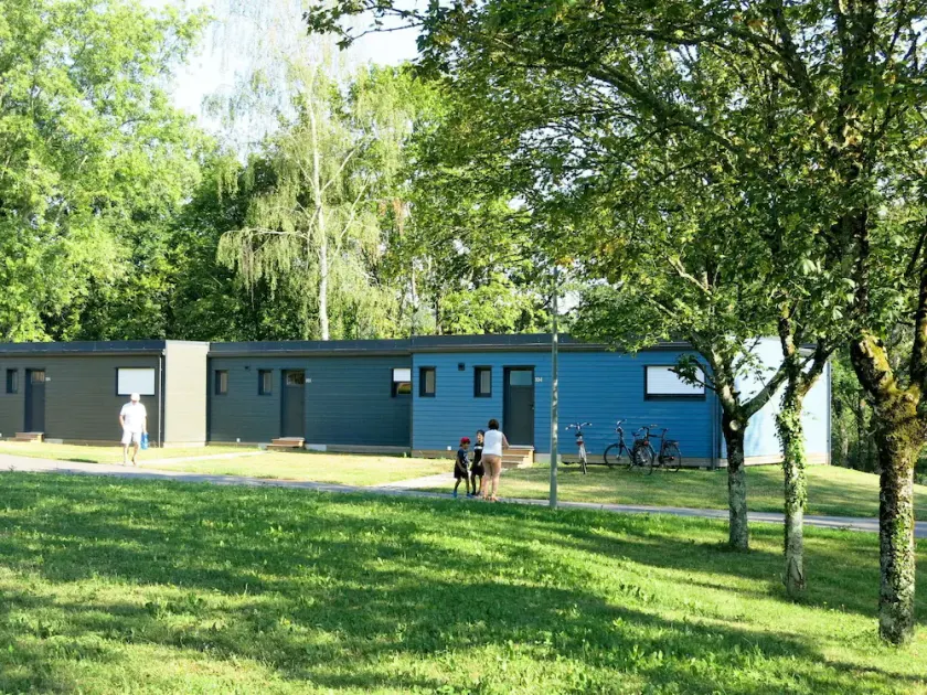 Joli appartement dans une maison de vacances avec WIFI, piscine, TV, terrasse et animaux admis - Image 1