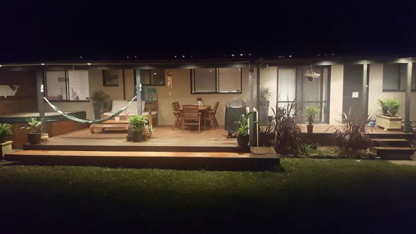 House with spa, walking distance to beach - Image 1