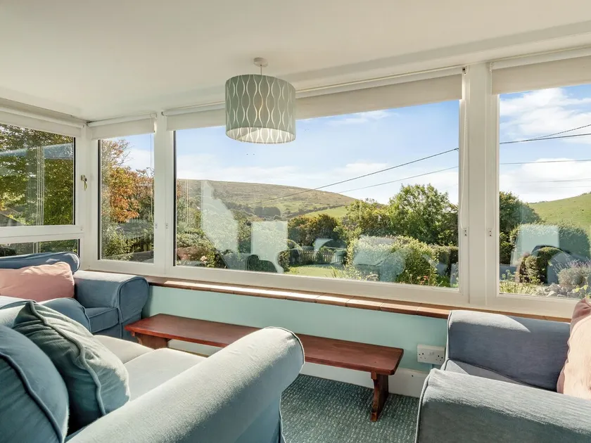 5 Schlafzimmer Unterkunft in West Lulworth, near Swanage - Image 1