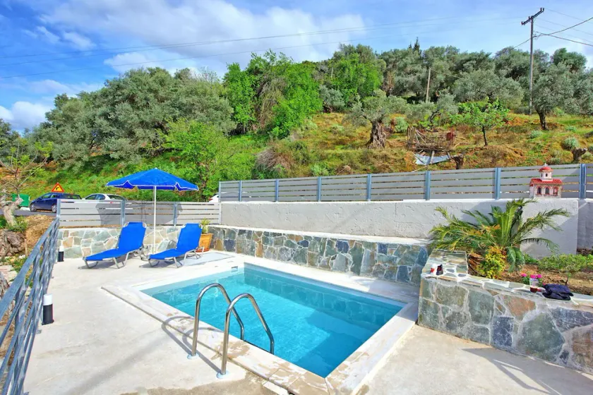 Aretousa - Maison de campagne avec piscine privée en Crète - Image 1