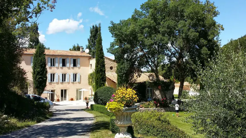 Le Moulin de Prédelles, Reillanne Gîte Le Mistral **** - Image 1