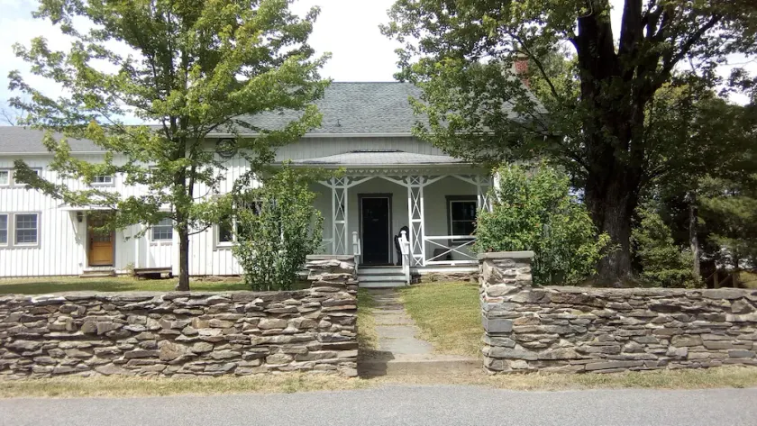 Restored Farm House in quaint Hudson Valley Town of Red Hook, Dutchess County  - Image 1