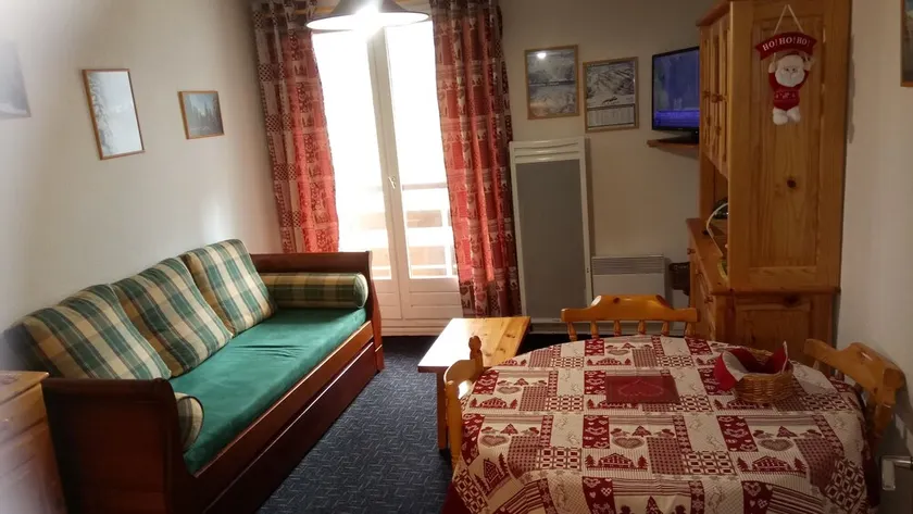 Lägenhet, skidbackar, 4: e våningen, 2 rum, 30 m2 - Image 1