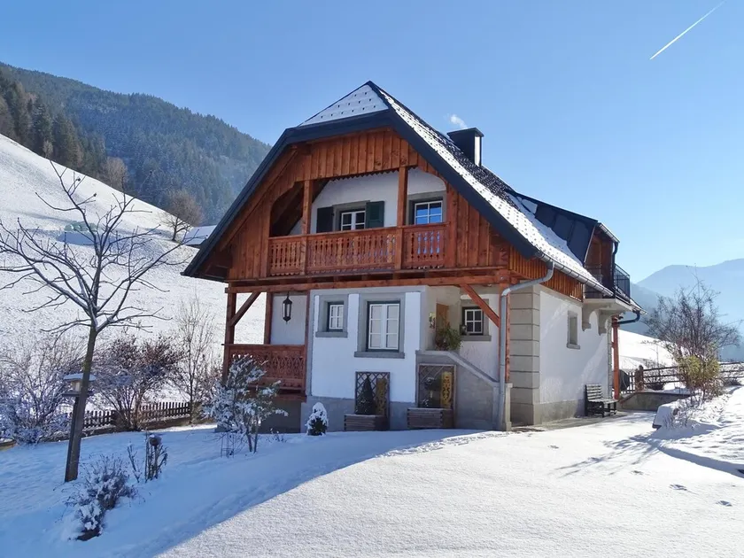 Detached chalet in the heart of nature - Image 1