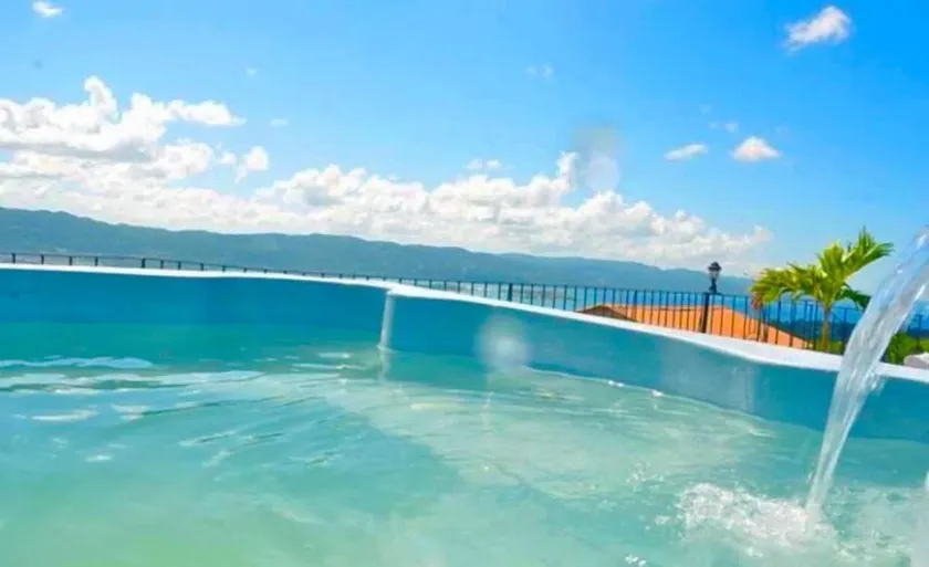 Sea Breeze Rentals - Image 1