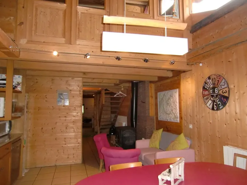 maison type chalet à 1100 m d'altitude - Image 1