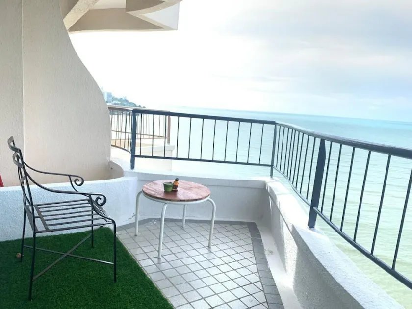 Maison de luxe en bord de mer - Image 1