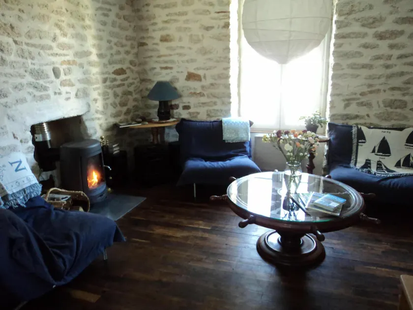 A fully renovated house, close to the fishing port of Guilvinec (Brittany) - Image 1