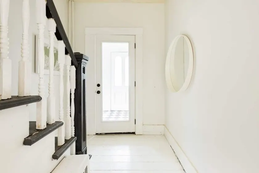 Entire Renovated Country House, Sleeps 7, Pets, EV, Creek Across the Street - Image 1