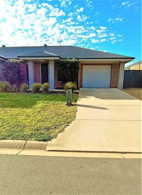 My Abode in Albury - Image 1