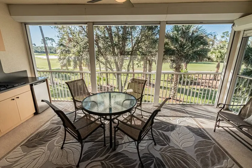 Lely 2nd Flr Condo w/tranquil golf course views from private screened lanai; Players Club Option - Image 1