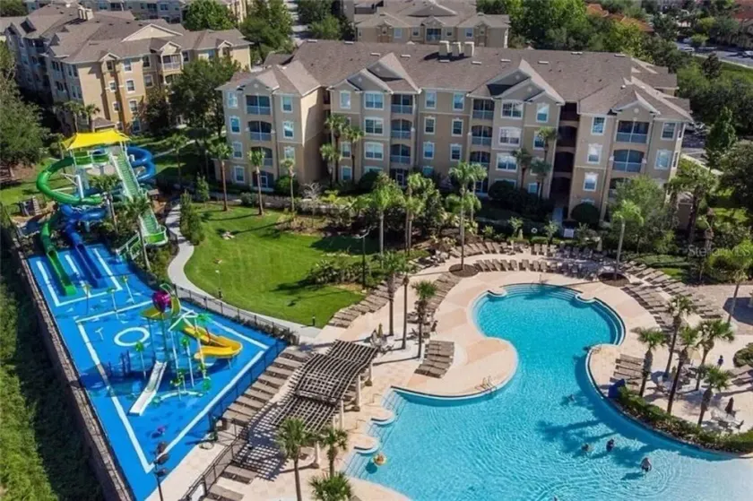 3 BR 2 Miles to Disney, pool, free WiFi and more townhouse - Image 1
