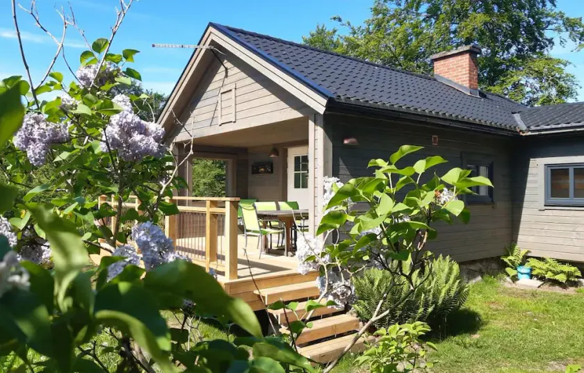 2 Bedroom Cozy Home In Värnamo - Image 1