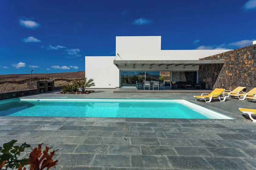 Kinegua. casa di design. 5 camere. 10 persone. M3 + M2 WIFI. piscina climatizad - Image 1