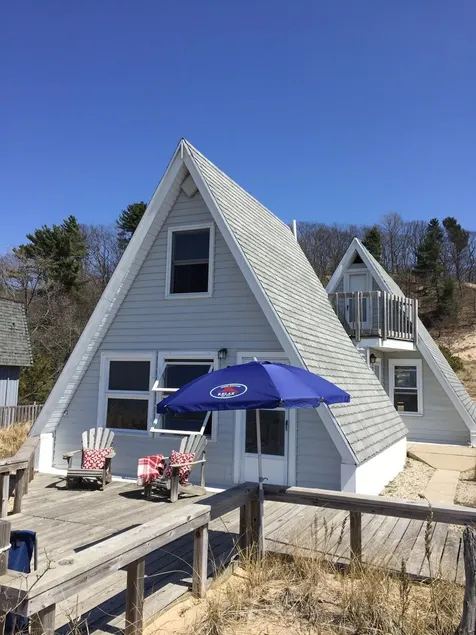 Gemütliches Cottage am Ufer des Michigansees, frisch renoviert, flach und nur wenige Schritte vom Strand entfernt - Image 1