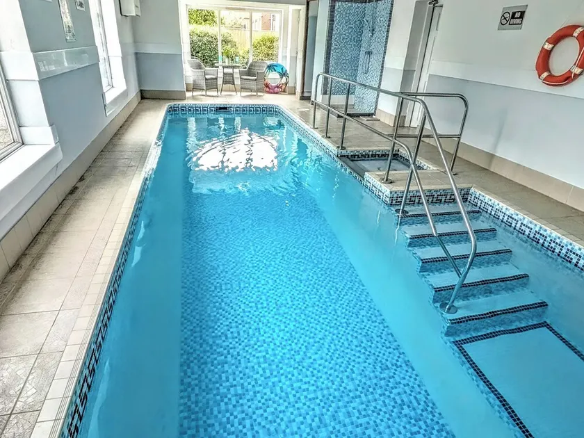 Alojamiento de 5 habitaciones en Potter Brompton, Scarborough - Image 1