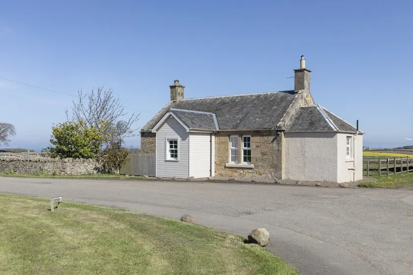 FORDEL COTTAGE - charming cottage - perfect for exploring country, coast & city - Image 1