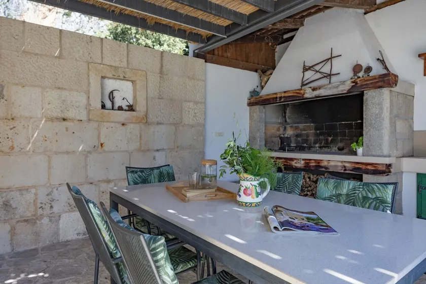 TOP OFFER-Charming cottage with heated pool in a quiet location and sea view - Image 1