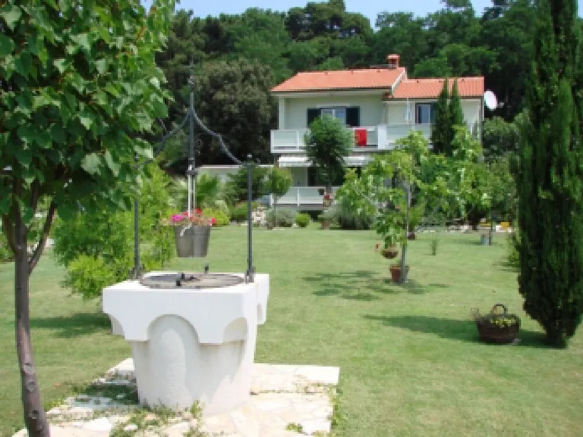 Appartements Ruzica Musco, Green Apartment - Image 1