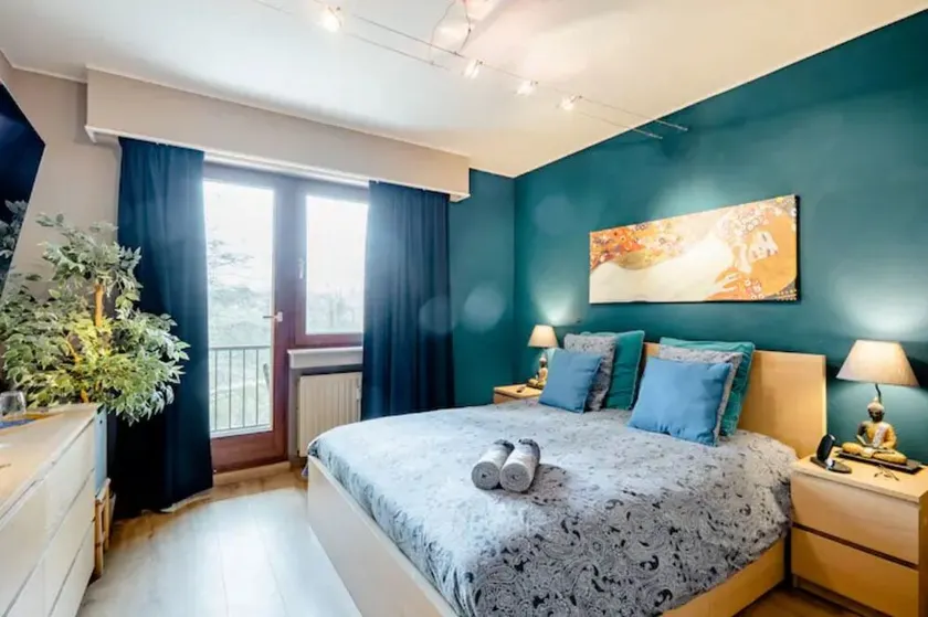 Luxuriöses Zimmer in eine schöne Wohnung und 3-Sterne-Abendessen (Optional) - Image 1