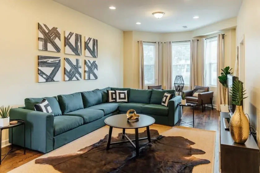 ❤️ ¡Descuento! Condominio grande y hermoso con estacionamiento gratuito! - Image 1