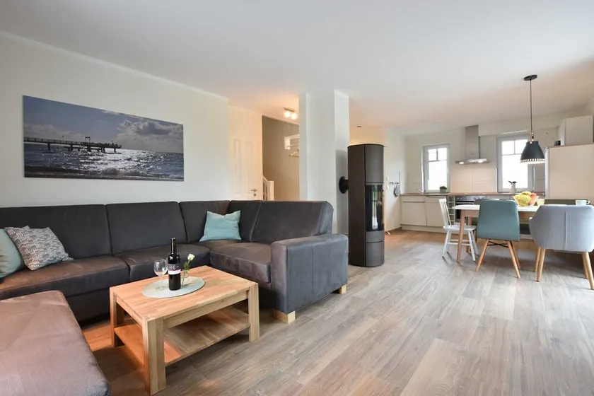 XL 8-room vacation home with fireplace (max. 11 people) - L7 Holiday home Strandhafer - Image 1