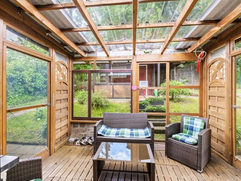 Feusdorf Forest Bungalow - Image 1