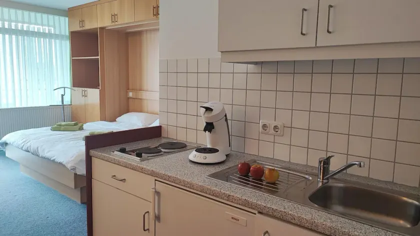Helle und modern eingerichtete 1-Raum-Wohnung mit 28m2 - Image 1