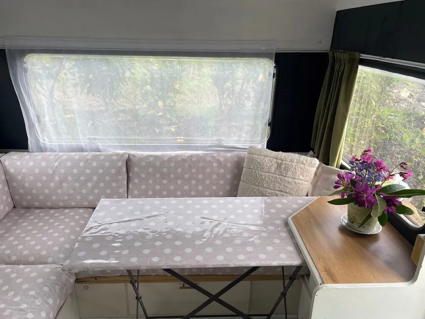 Cosy Caravan sleeps 2 with Patio and Parking - Image 1