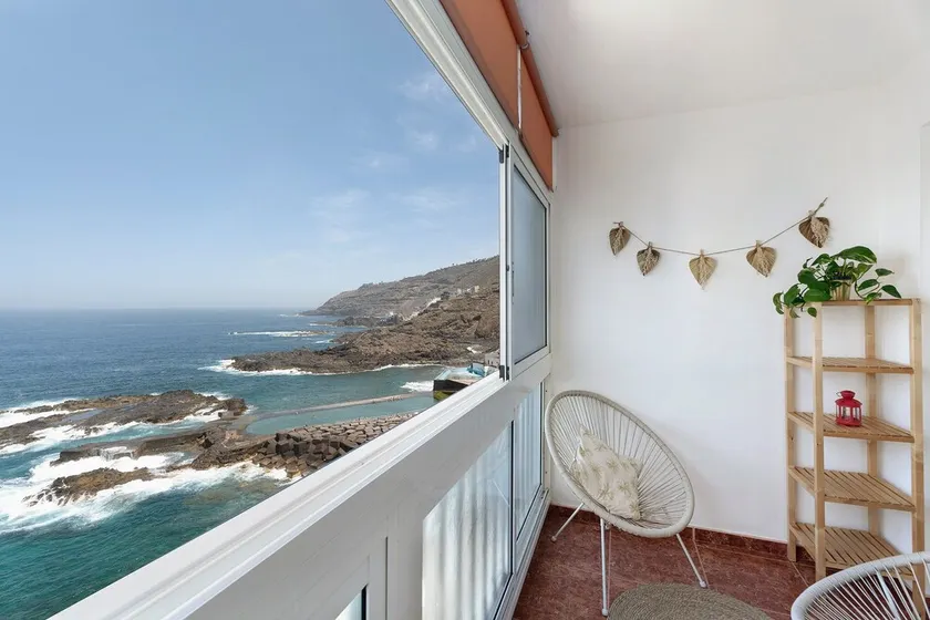 Appartamento per vacanze 'Apartamento Luna' con vista mare, terrazza privata e Wi-Fi - Image 1