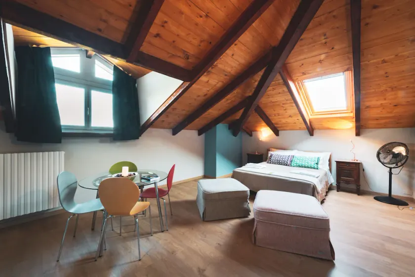 Casa Danoi - Suite Room - Image 1