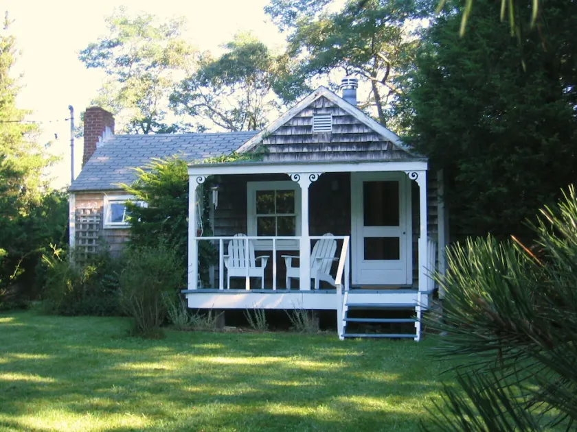 Cozy 1890's cottage on Quiogue, featured in design magazines! - Image 1