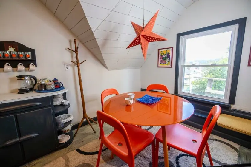 Crow's Nest Crash-Pad - Image 1