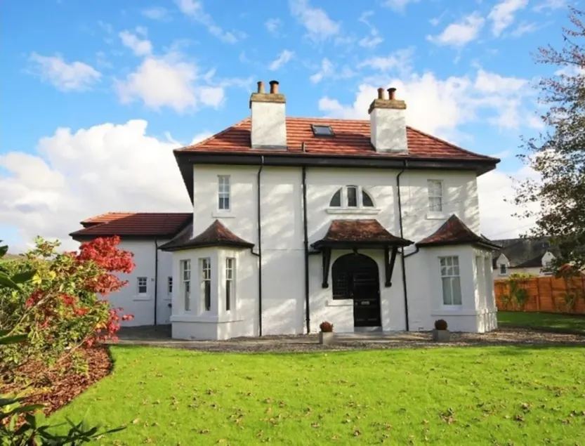 Spabad, smukt restaureret Manse. Fantastiske midtukspriser tilgængelige. - Image 1