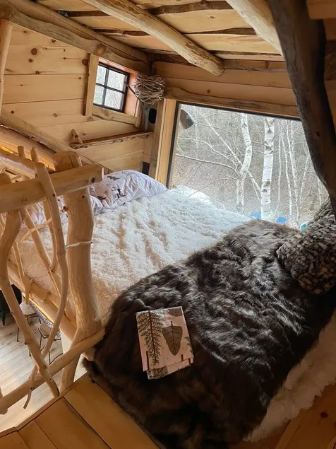 The Birch Birch Treehouse at Sugarbush! - Image 1