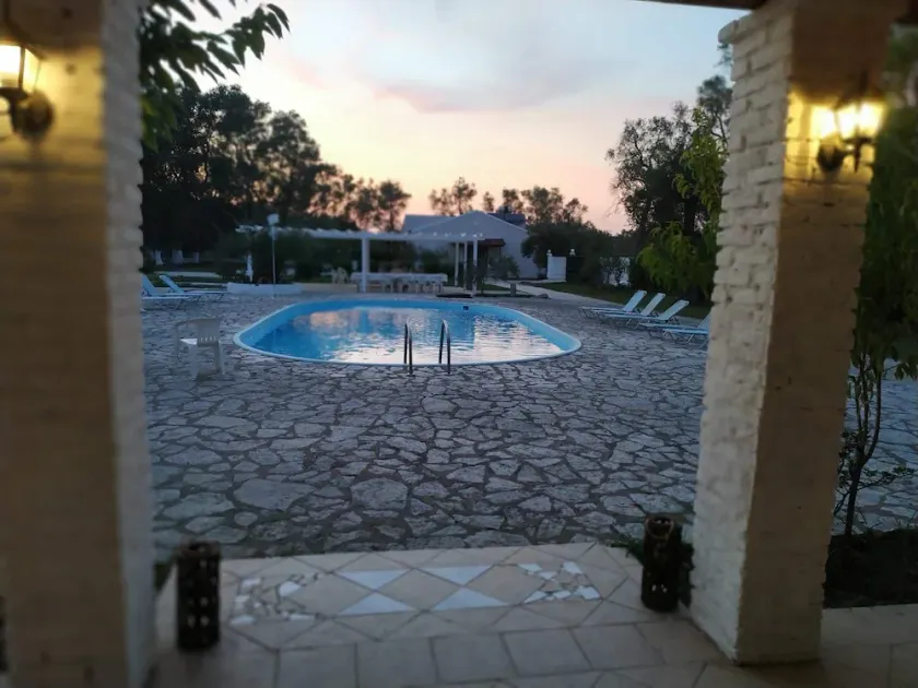 ALYKES FAMILY RESORT 2 BEDROOMS No2 - Image 1