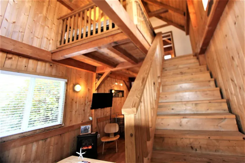 Black Bear Cottage - Image 1