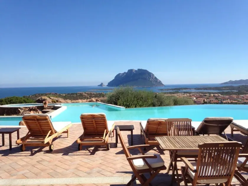 Villa Salamandra ist eine Luxusvilla zur Miete auf Sardinien - Image 1