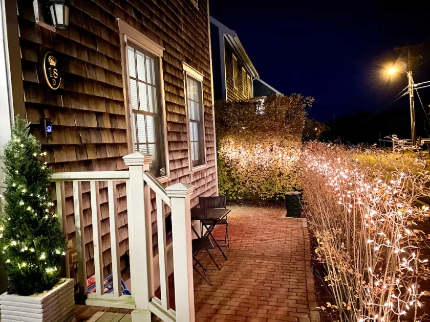 Nantucket Guest House - Image 1