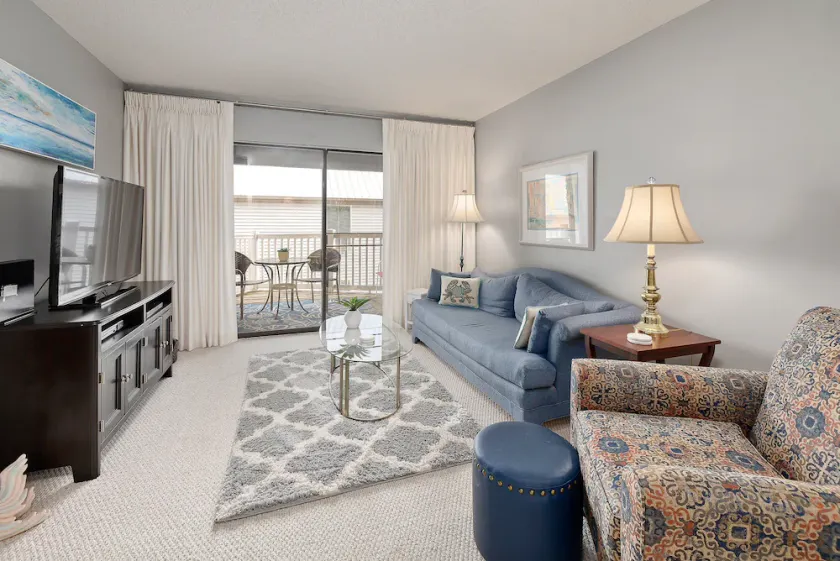 Oceanfront Condo with Balcony, Pool, Beach Access - Image 1