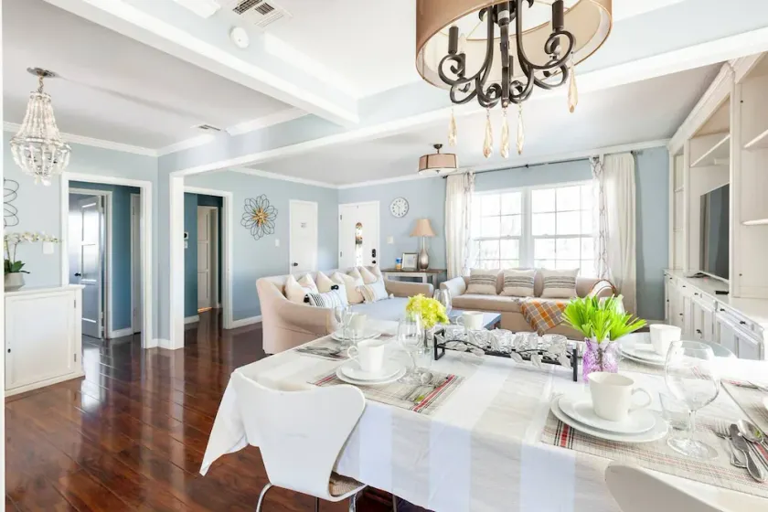 Amazing 3B2B House Near City of Hope - Image 1
