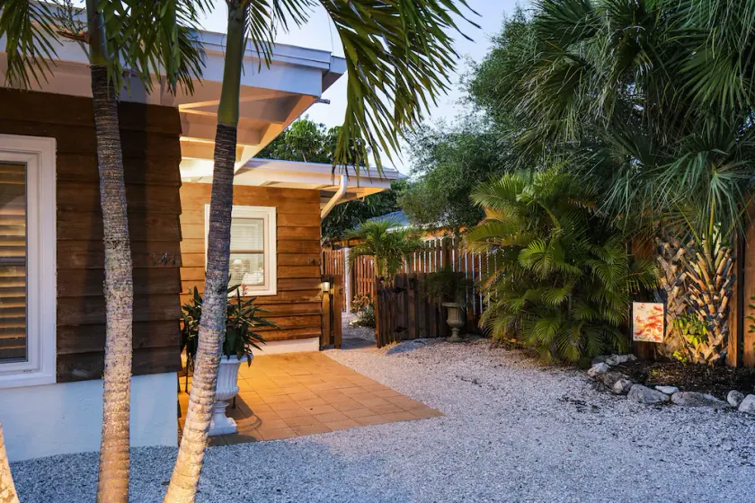 Coastal Gem! - Image 1