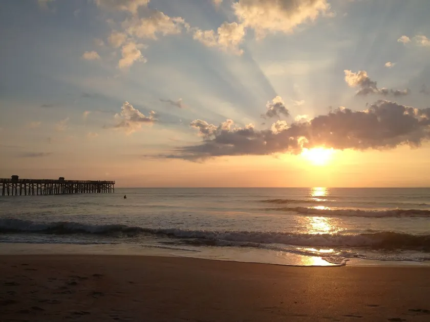 Tropical Hideaway in Downtown Flagler Beach - Image 1