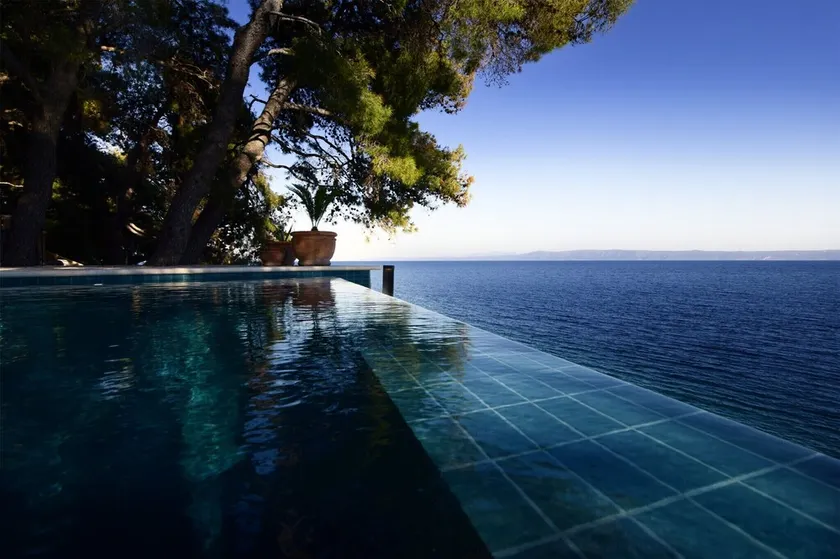 Spectacular Beachfront Brac Villa 6 Bedrooms Villa Selca Violet - Image 1
